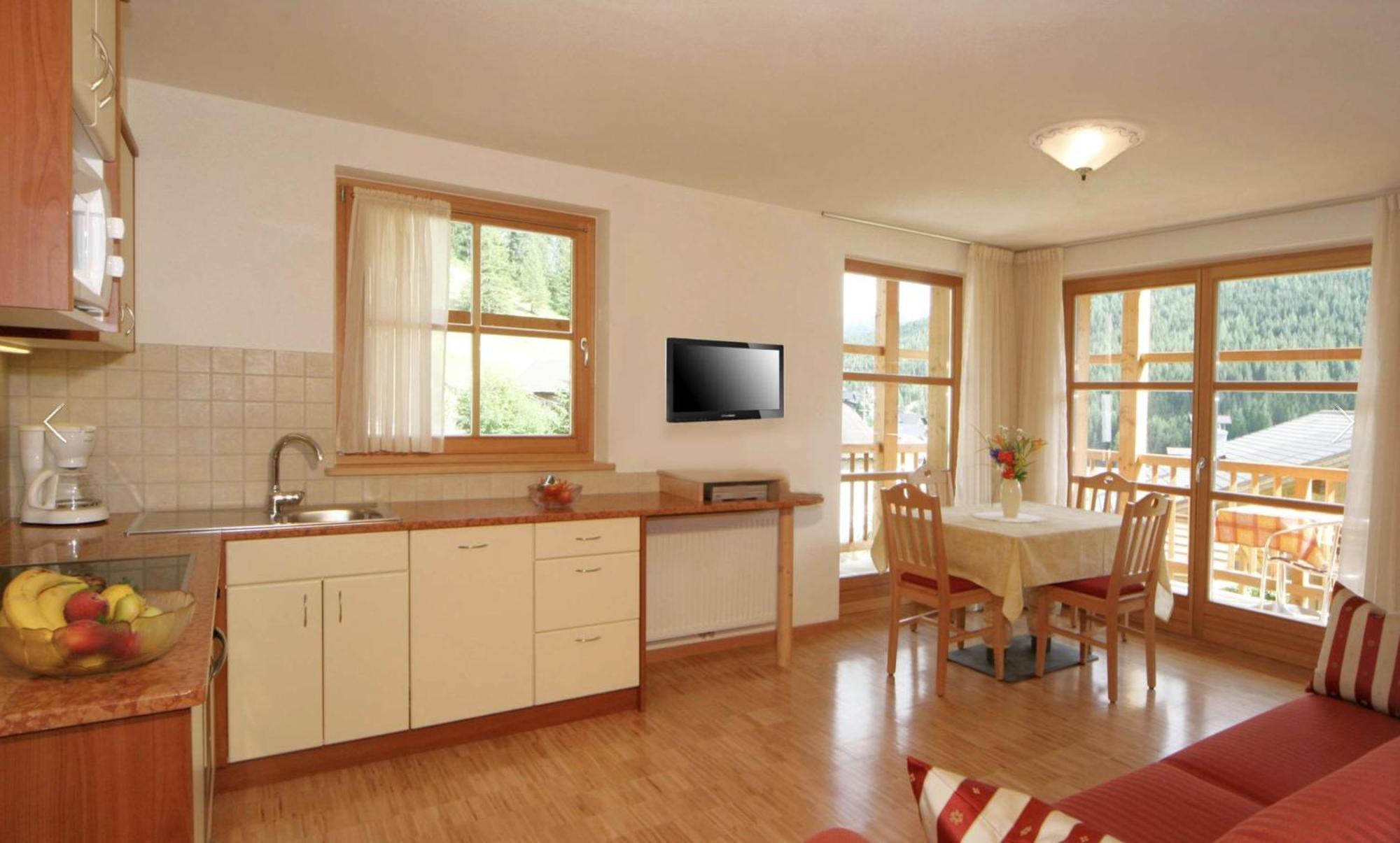 Apartments Serghela Сан-Кассиано Экстерьер фото